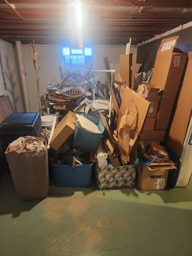 Roll-off dumpster container at job site for 20 Yard Dumpster Rental in Brazil